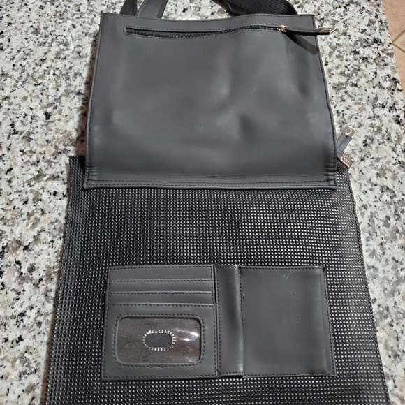 Everlane Crossbody travel bag - Picture 3 of 7